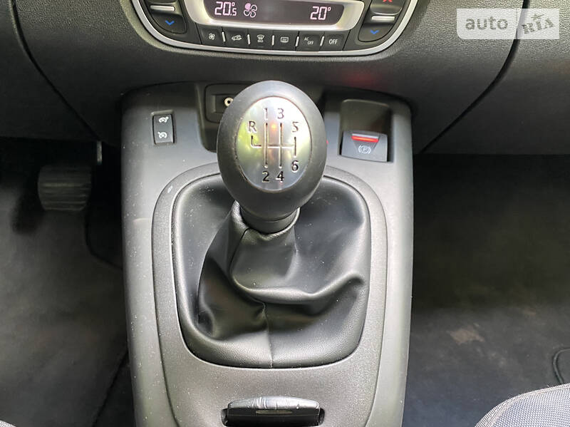 Мінівен Renault Megane Scenic 2009 в Тернополі