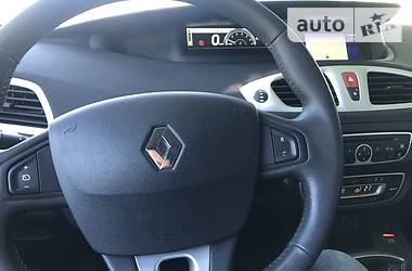 Хэтчбек Renault Megane Scenic 2010 в Виннице