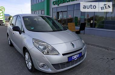 Универсал Renault Megane Scenic 2009 в Нововолынске