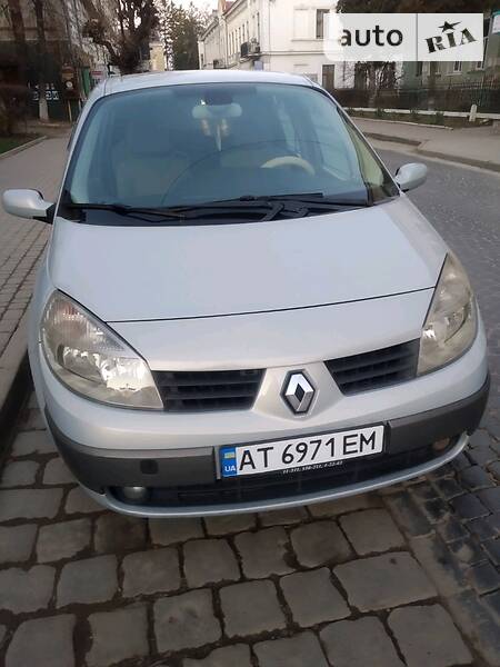 Минивэн Renault Megane Scenic 2005 в Коломые