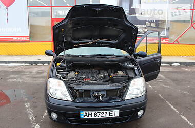 Минивэн Renault Megane Scenic 2000 в Житомире