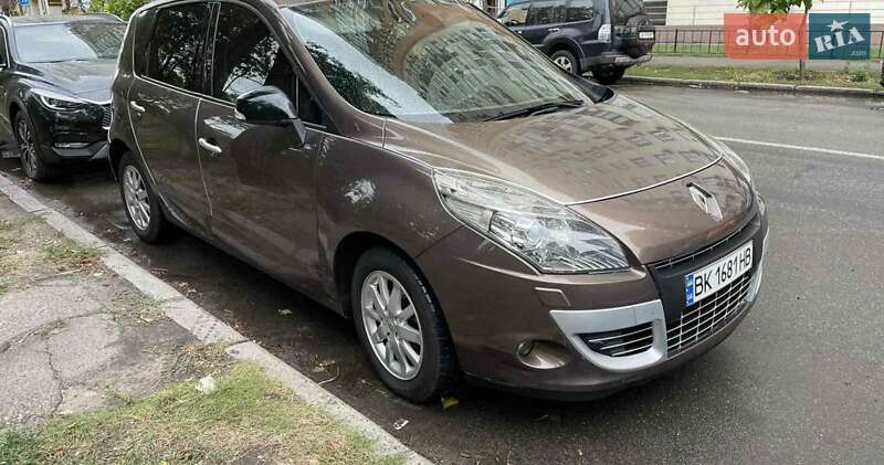 Минивэн Renault Megane Scenic 2011 в Дубно фото 13 Минивэн Renault Megane Scenic 2011 в Дубно