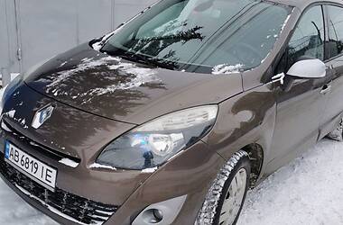 Минивэн Renault Megane Scenic 2010 в Хмельнике