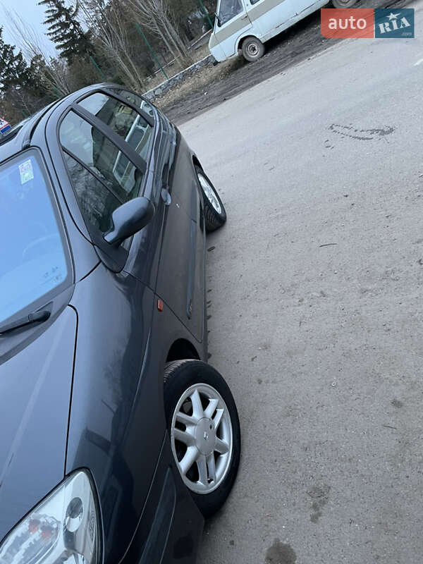 Минивэн Renault Megane Scenic 2001 в Шаргороде