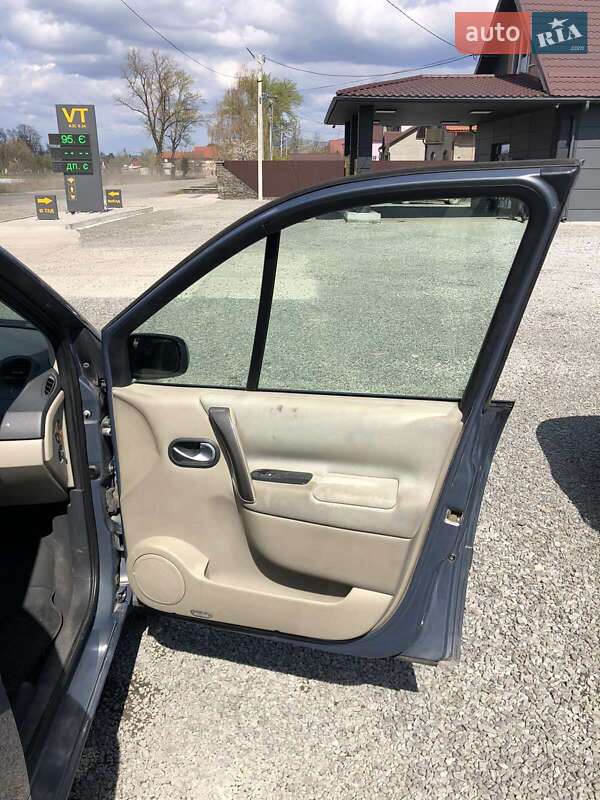 Минивэн Renault Megane Scenic 2007 в Виноградове