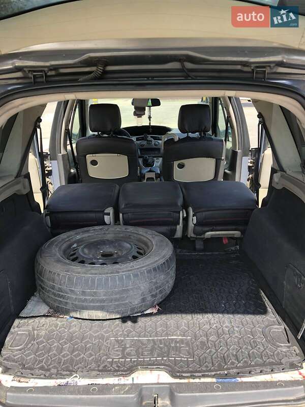 Минивэн Renault Megane Scenic 2007 в Виноградове