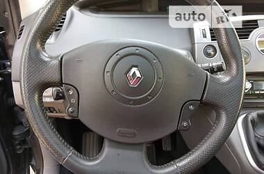 Минивэн Renault Megane Scenic 2005 в Луцке