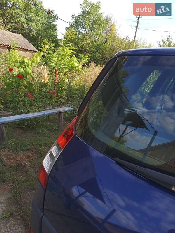Мінівен Renault Megane Scenic 2005 в Гайвороні