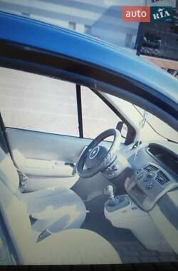 Минивэн Renault Megane Scenic 2005 в 