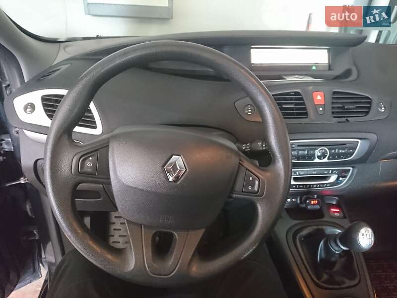 Мінівен Renault Megane Scenic 2010 в Павлограді