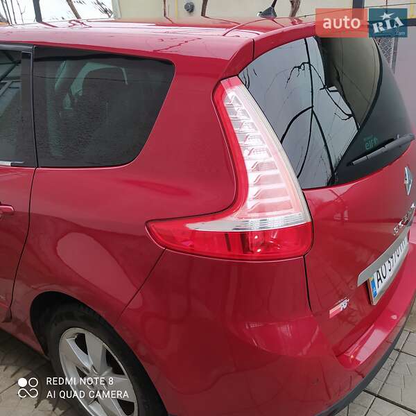 Минивэн Renault Megane Scenic 2009 в Мукачево