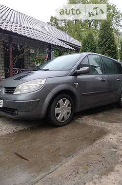 Минивэн Renault Megane Scenic 2005 в Коропе