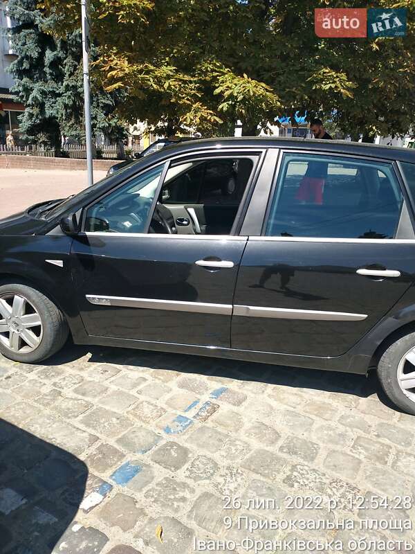 Минивэн Renault Megane Scenic 2005 в Ивано-Франковске