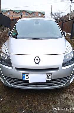 Минивэн Renault Megane Scenic 2011 в Изяславе