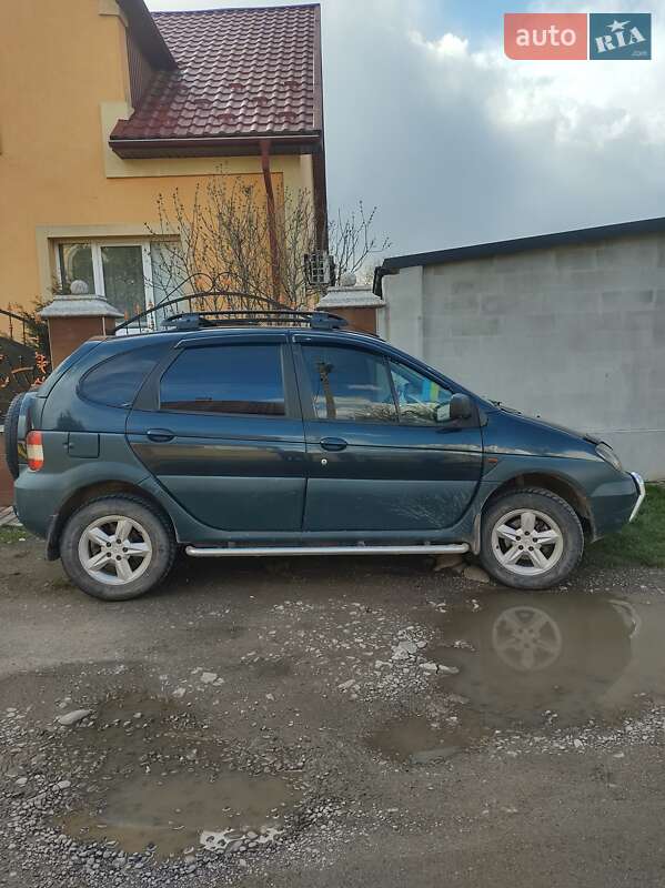 Минивэн Renault Megane Scenic 2001 в Тячеве