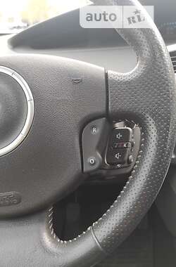 Минивэн Renault Megane Scenic 2009 в 
