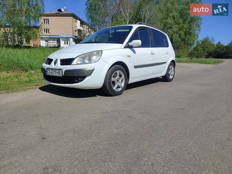 Минивэн Renault Megane Scenic 2006 в Каменке