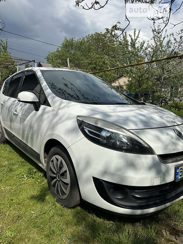 Минивэн Renault Megane Scenic 2012 в Кременчуге
