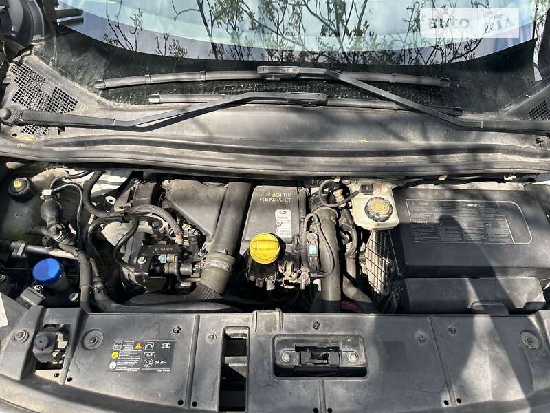 Минивэн Renault Megane Scenic 2012 в Кременчуге
