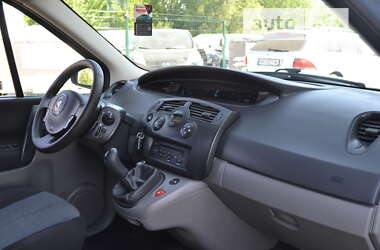 Минивэн Renault Megane Scenic 2006 в 