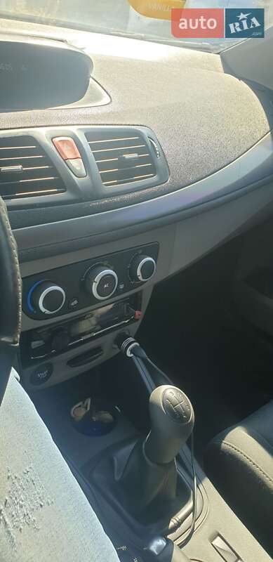 Універсал Renault Megane Scenic 2010 в Покровську