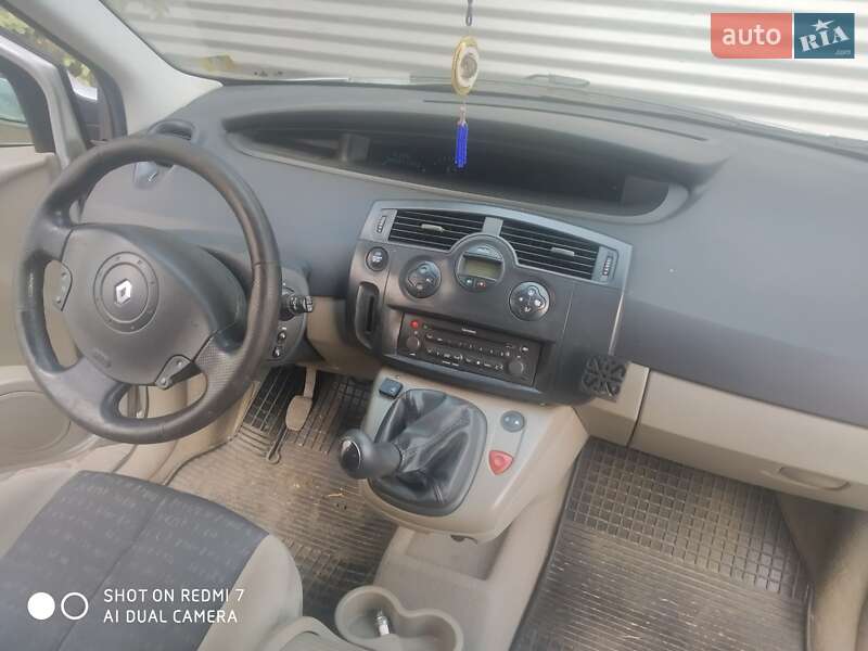 Минивэн Renault Megane Scenic 2005 в Харькове фото 10 Минивэн Renault Megane Scenic 2005 в Харькове