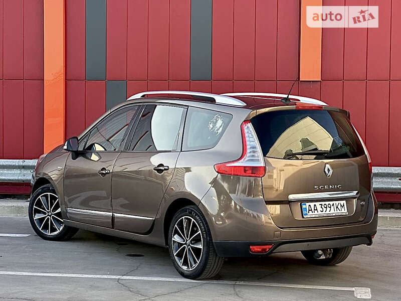 Мінівен Renault Megane Scenic 2012 в Києві фото 13 Мінівен Renault Megane Scenic 2012 в Києві