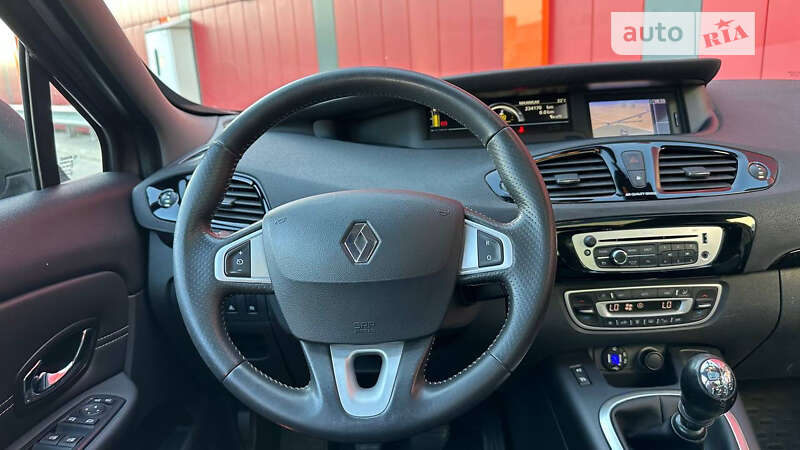 Мінівен Renault Megane Scenic 2012 в Києві фото 15 Мінівен Renault Megane Scenic 2012 в Києві