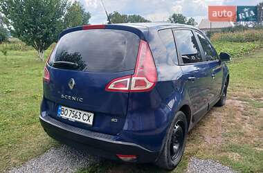 Минивэн Renault Megane Scenic 2009 в Шумске