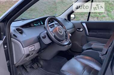 Минивэн Renault Megane Scenic 2008 в 