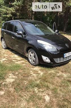 Минивэн Renault Megane Scenic 2010 в Новояворовске