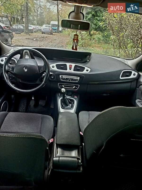 Минивэн Renault Megane Scenic 2010 в Львове
