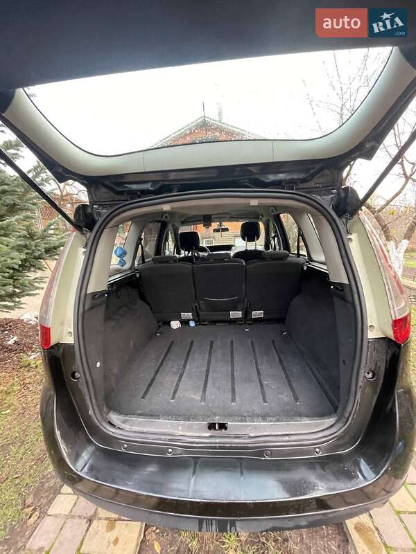 Мінівен Renault Megane Scenic 2010 в Києві