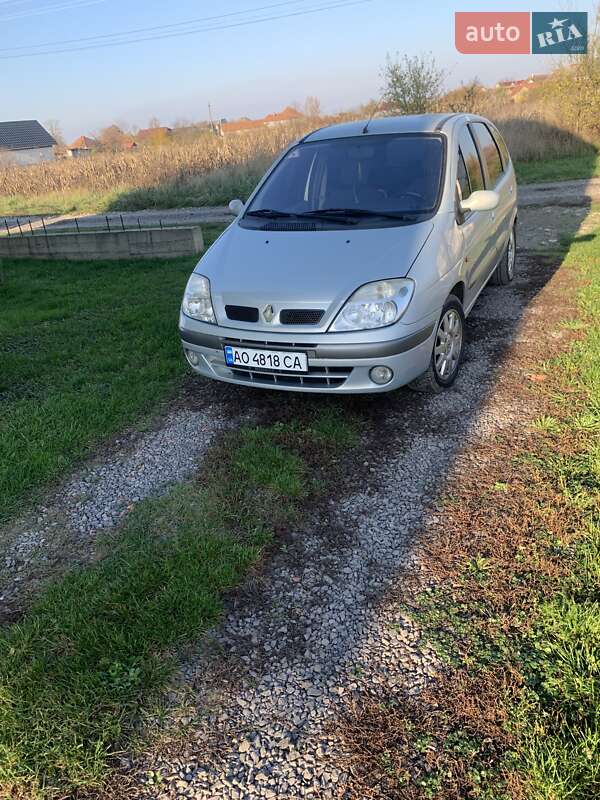 Renault Megane Scenic 1999