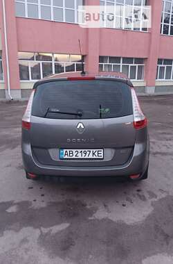 Минивэн Renault Megane Scenic 2013 в Ямполе