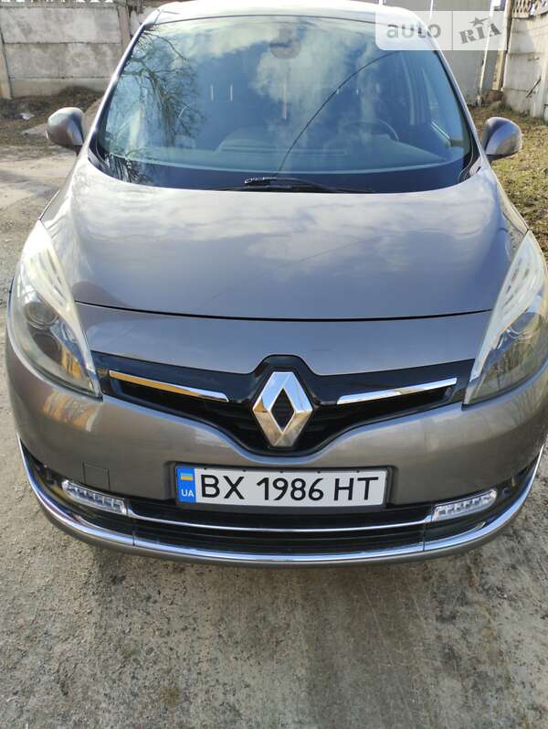 Renault Megane Scenic 2013