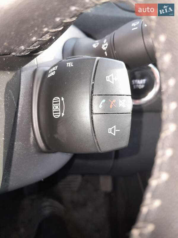 Минивэн Renault Megane Scenic 2016 в Кривом Роге