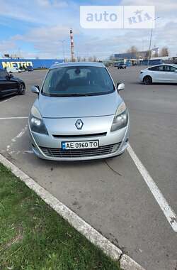 Мінівен Renault Megane Scenic 2009 в Дніпрі