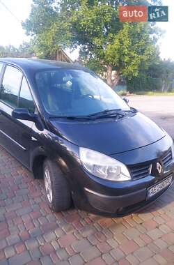 Минивэн Renault Megane Scenic 2004 в 