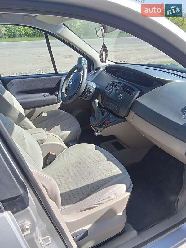 Мінівен Renault Megane Scenic 2005 в Шаргороді