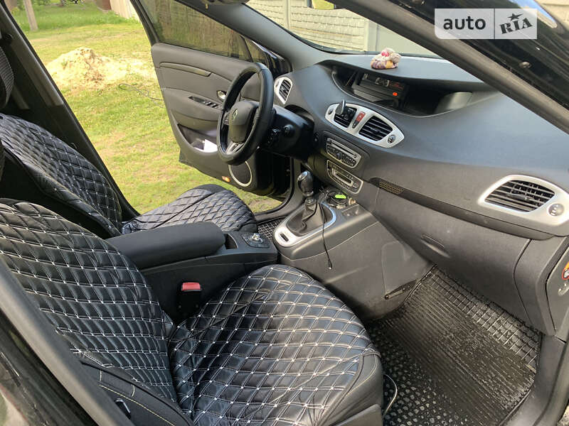 Мінівен Renault Megane Scenic 2010 в Сумах