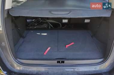 Мінівен Renault Megane Scenic 2012 в 