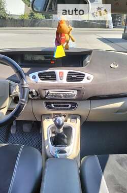 Мінівен Renault Megane Scenic 2009 в Полонному