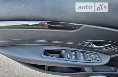 Минивэн Renault Megane Scenic 2015 в 