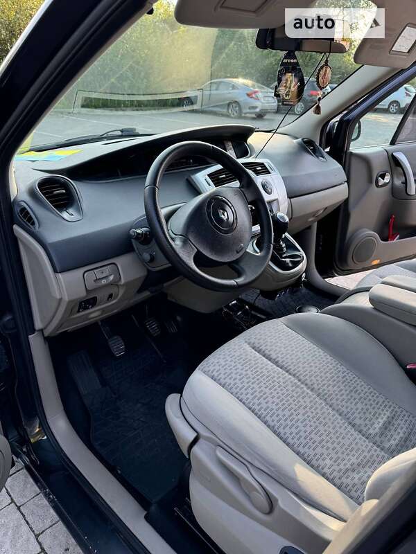 Мінівен Renault Megane Scenic 2009 в Львові