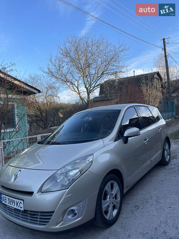 Минивэн Renault Megane Scenic 2009 в Виннице