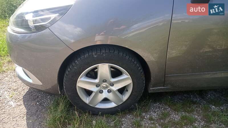 Минивэн Renault Megane Scenic 2016 в Тернополе фото 3 Минивэн Renault Megane Scenic 2016 в Тернополе
