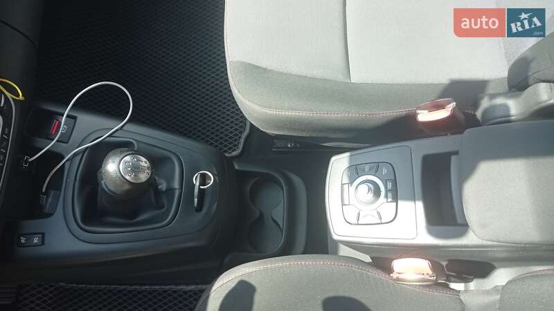 Минивэн Renault Megane Scenic 2016 в Тернополе фото 11 Минивэн Renault Megane Scenic 2016 в Тернополе