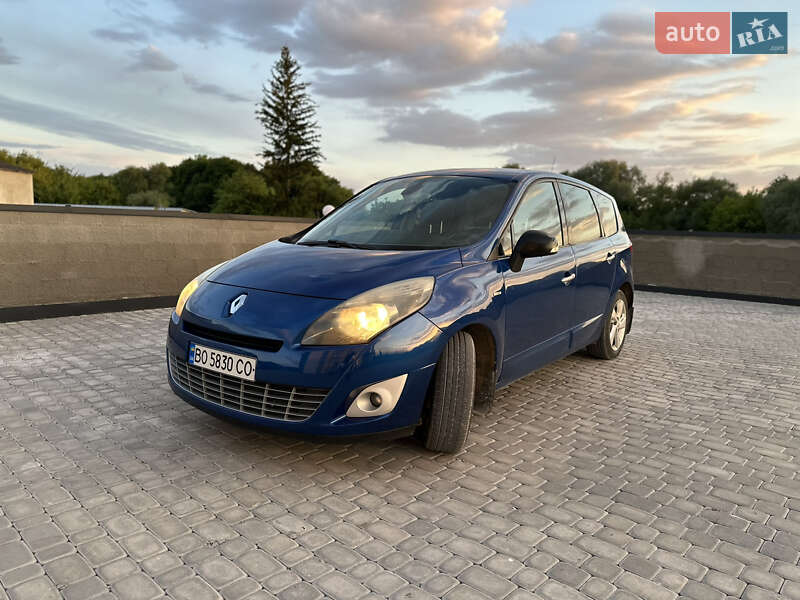 Минивэн Renault Megane Scenic 2011 в Тернополе