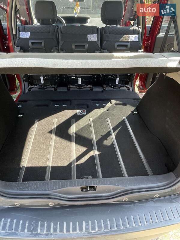 Минивэн Renault Megane Scenic 2010 в Збараже